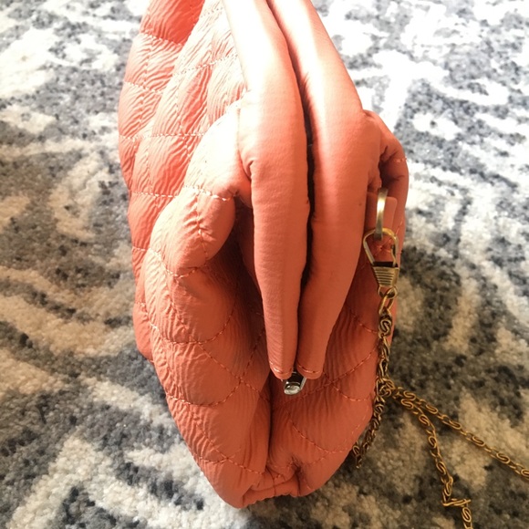 SALE!! 🧡Anthropologie Coral Chain Crossbody Purse - Picture 6 of 9